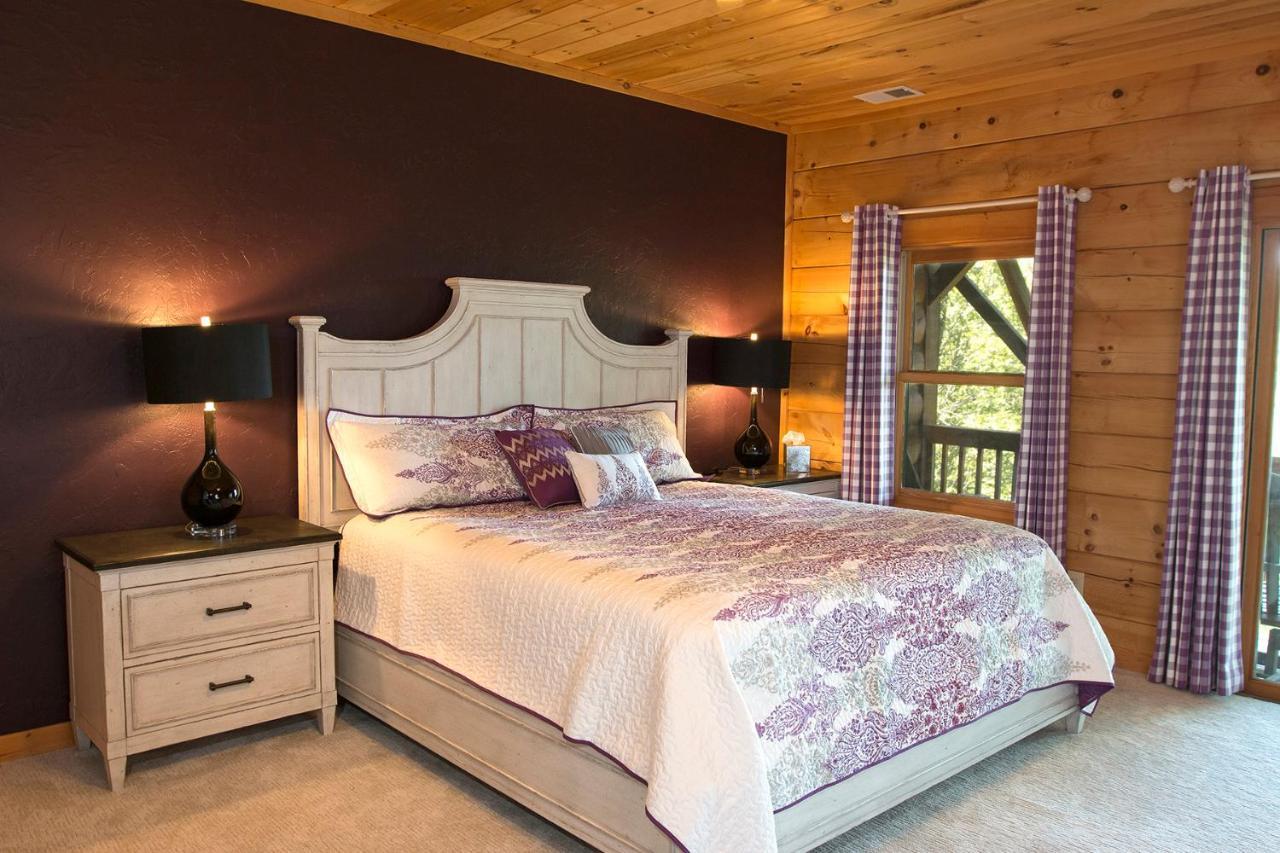 Lazy Bear Lodge Valle Crucis Exteriér fotografie